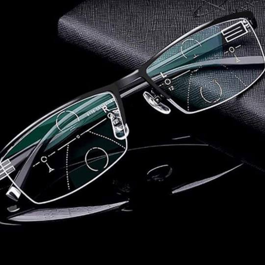 Auto-Adjusting Glasses for Clear Vision
