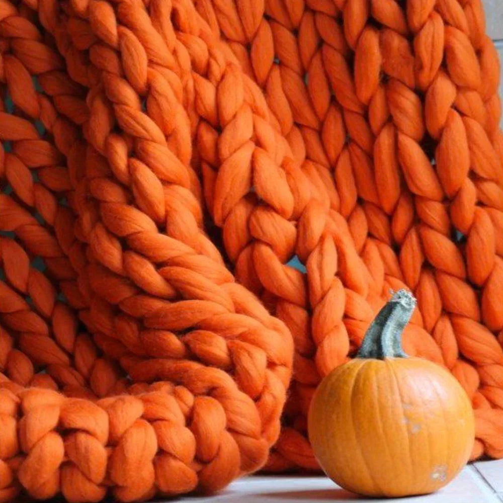 DIY Chunky XL 1000-Gram Wool Yarn for Soft Blankets