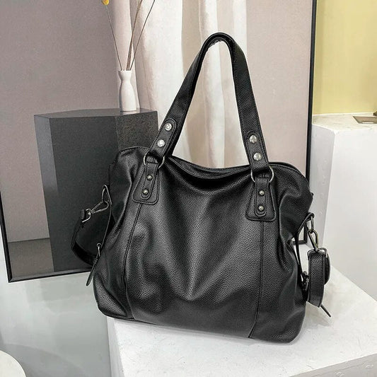 Elegant and Spacious Tote Bag