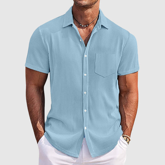 Men's Short-Sleeve Button-Down Shirt