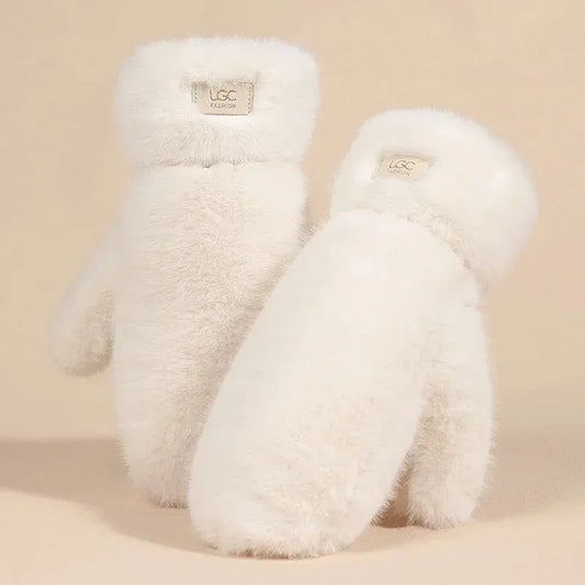 Winter Mittens with Heat Retention and Full Coverage