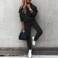 Women’s Sporty Winter Tracksuit